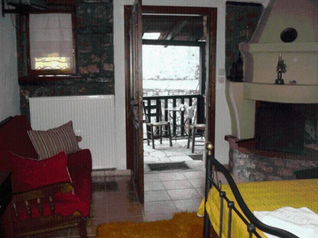 Traditional Guesthouse Archontoula Palaios Panteleimonas Quarto foto